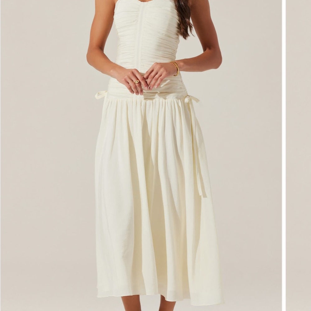 NWT ASTR Cream Midi Dress